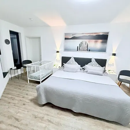 Mosel - Comfort & Relax Апартаменты Трайс-Карден